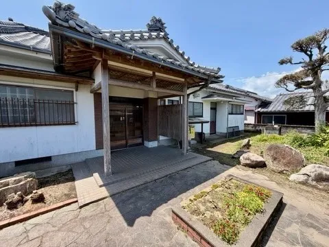 高城町穂満坊中古住宅のご紹介です🍃
